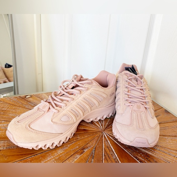 NWT K-Swiss Tubes Pharo Stylish Pink Women's Sneakers in Size 10 - Picture 6 of 12